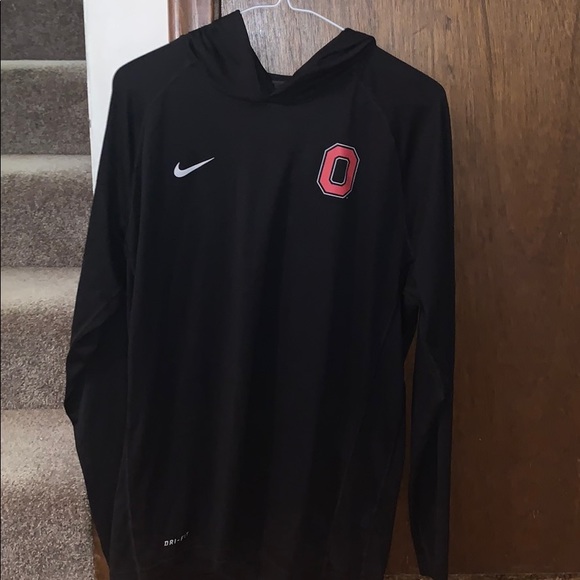 Nike Other - Ohio state long sleeve with hood